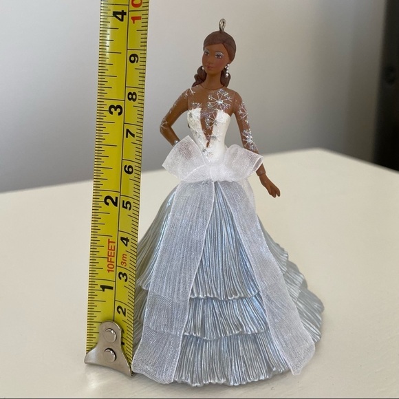 NEW 2008 AA Celebration Ornament
Hallmark Barbie Doll African American
Holiday - Picture 7 of 7